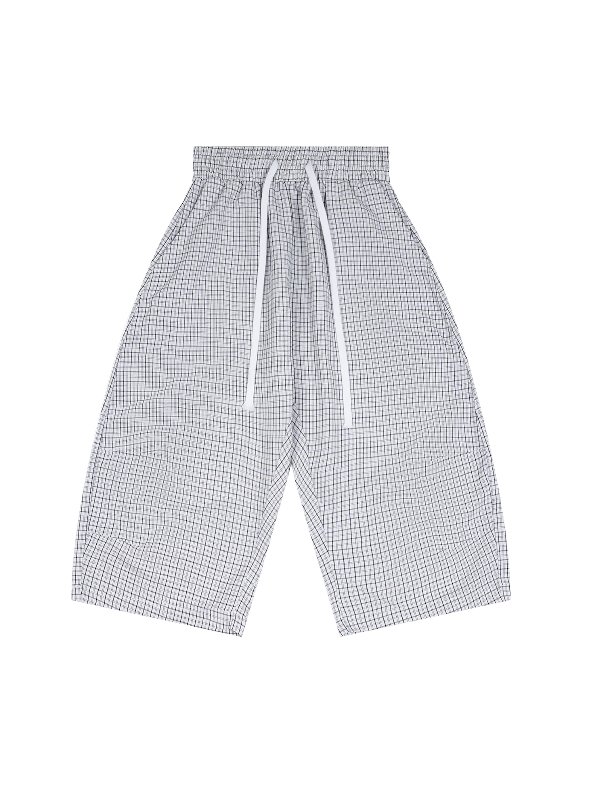Custom Unisex Plaid Loose Capri Shorts — Bottoms
